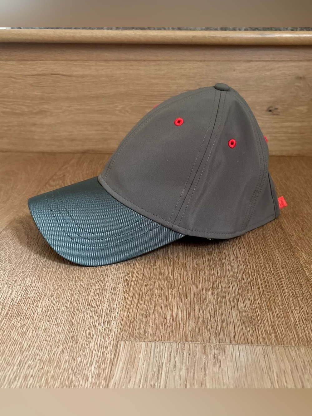 Lululemon Baller Hat II Olive Green Orange Adjustable Women’s Running Golf Cap - Picture 5 of 7